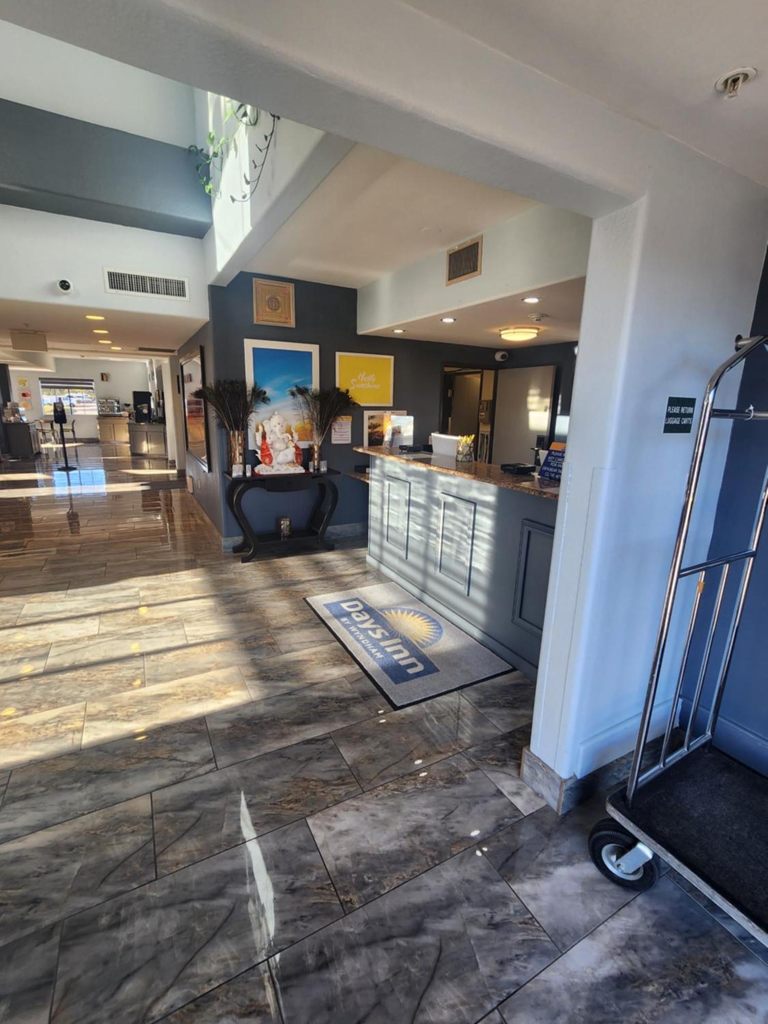 Days Inn & Suites By Wyndham Tucson/Marana Esterno foto