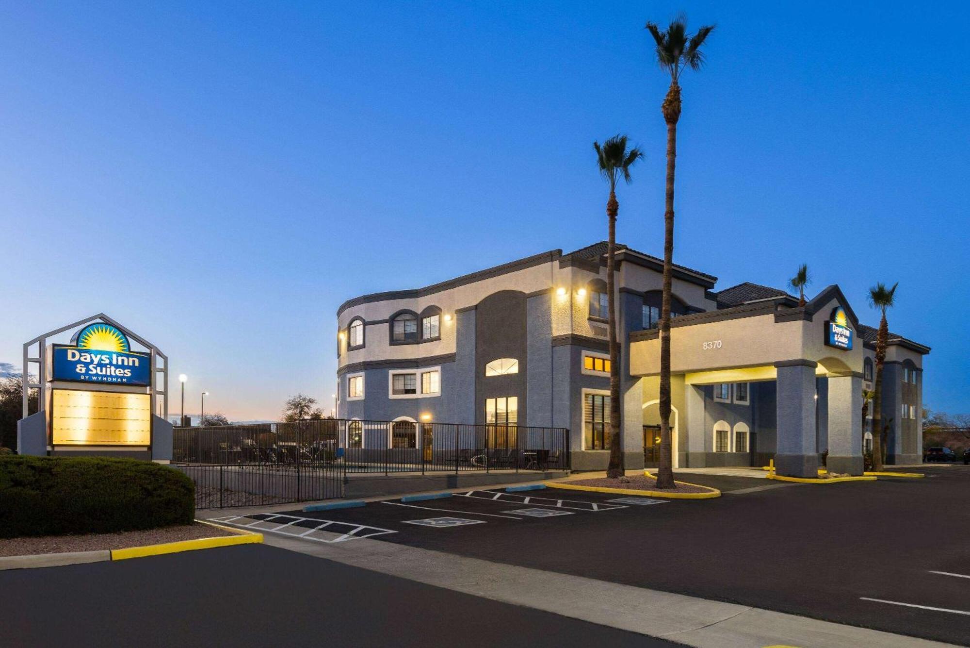 Days Inn & Suites By Wyndham Tucson/Marana Esterno foto
